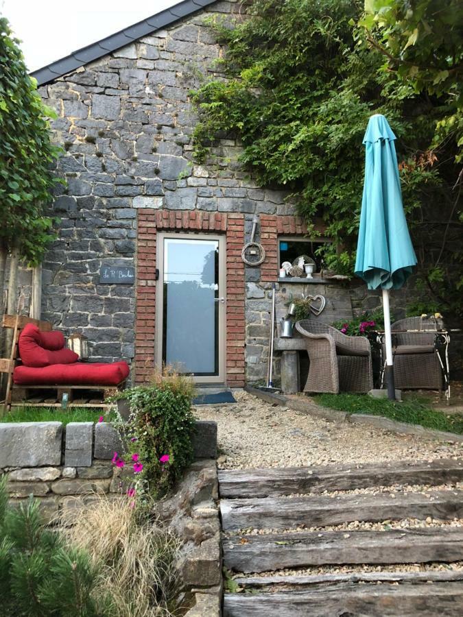 Gite De Corbion Une Envie D'Ailleurs 6Personnes Et Le Pt Bonheur 2 Personnes Leignon Exterior photo